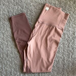 Women’s Vuori High-Waist Pink Leggings - New